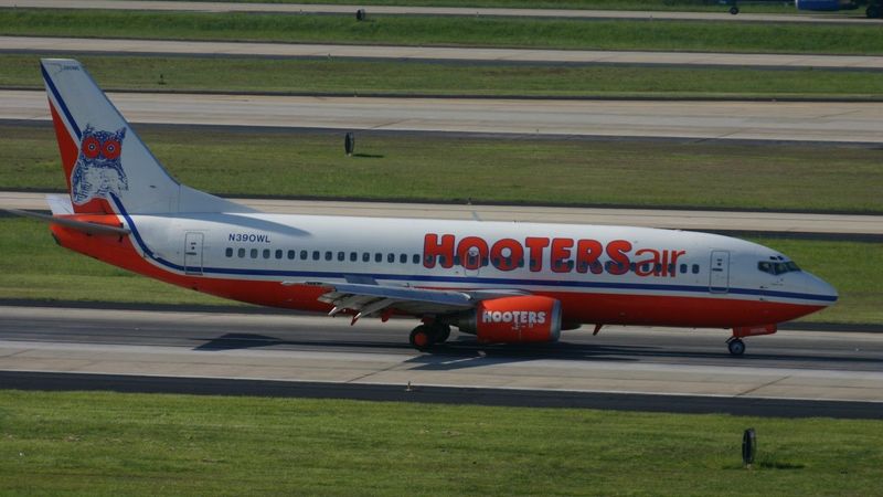 Hooters Had Its Own Airline