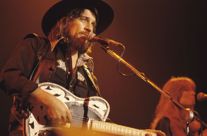 “America” – Waylon Jennings (1984)
