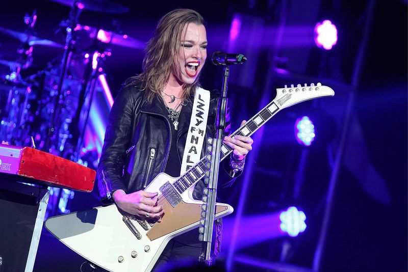 Lzzy Hale (Halestorm)