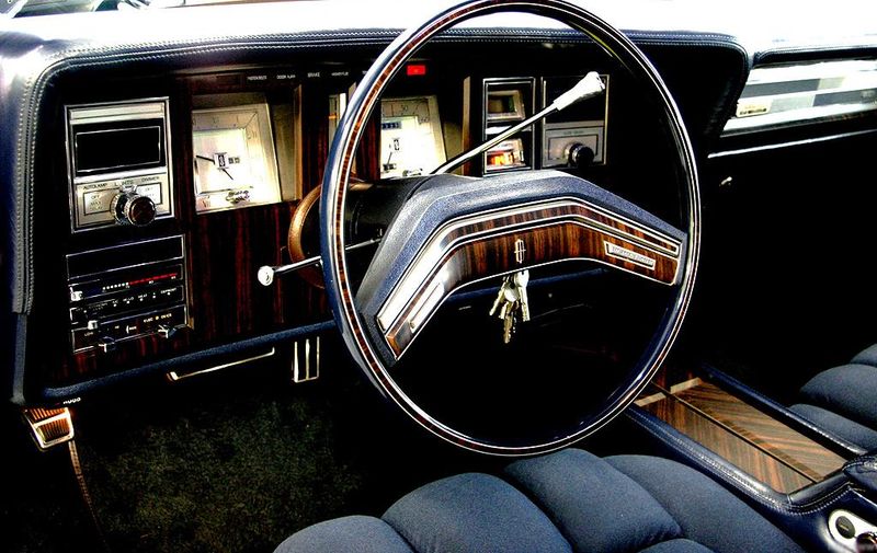 The Endless Horizon: 1977 Lincoln Continental Mark V
