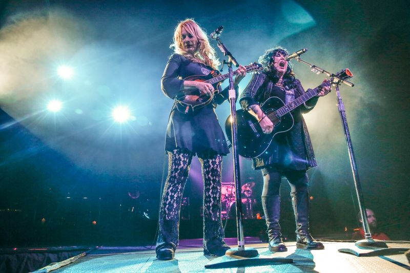Ann and Nancy Wilson