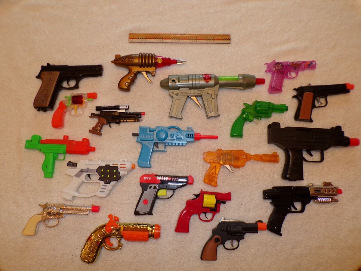 Realistic Toy Guns (No Orange Tips) 🔫