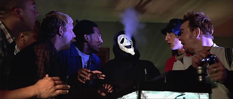 Scary Movie (2000)