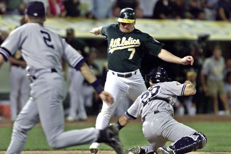 Derek Jeter’s Flip Play Wasn’t as Perfect as You Remember