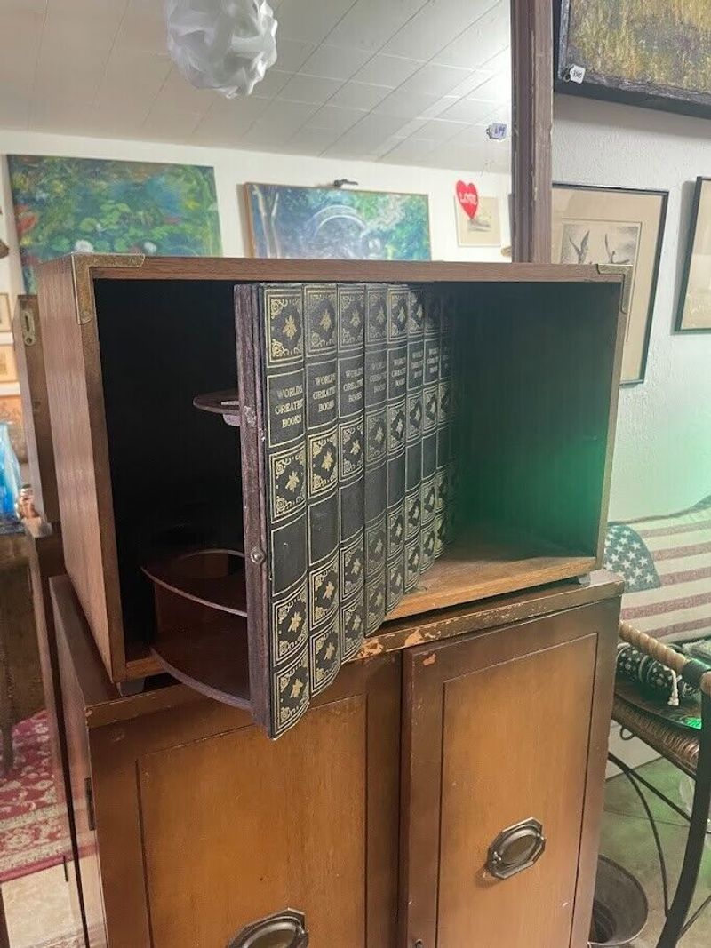 Inside Phony Book Safes at Speakeasies