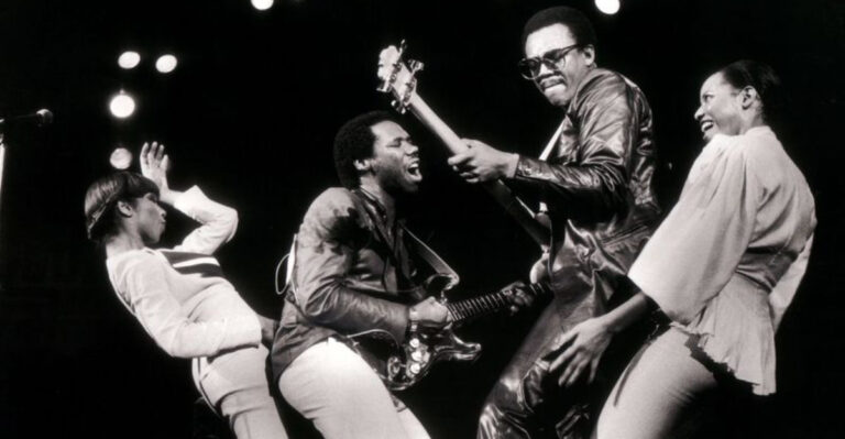 10 Accidental 1970s Hits That Record Labels Tried to Bury