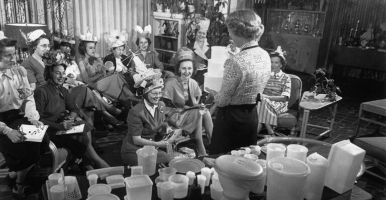 13 Tupperware Party Secrets That Made Housewives Millionaires in the 1950s