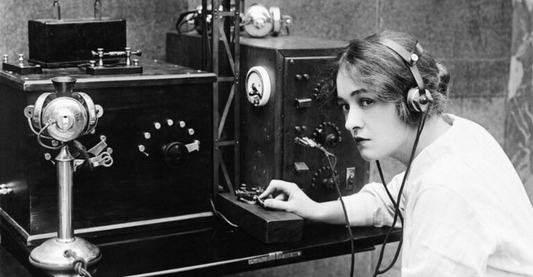 15 Jobs That Paid Shockingly Well 100 Years Ago