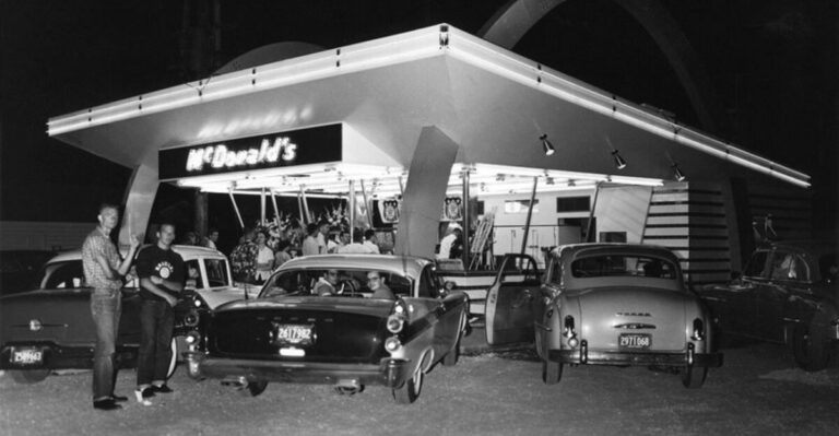 19 Fast Food Giants and What They Looked Like on Day One