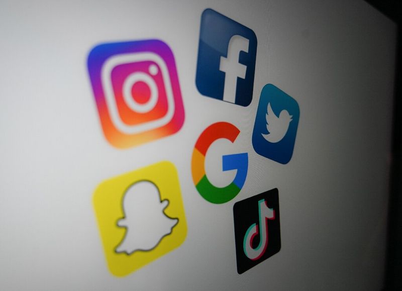 Social Media (Facebook, Twitter, TikTok)