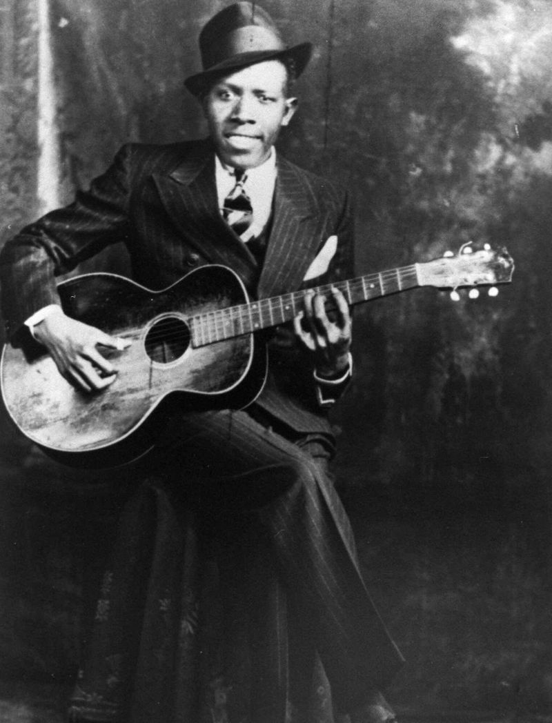 Robert Johnson: The Devil's Guitarist