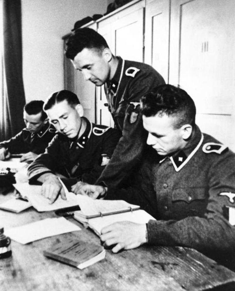 28th SS Volunteer Grenadier Division 