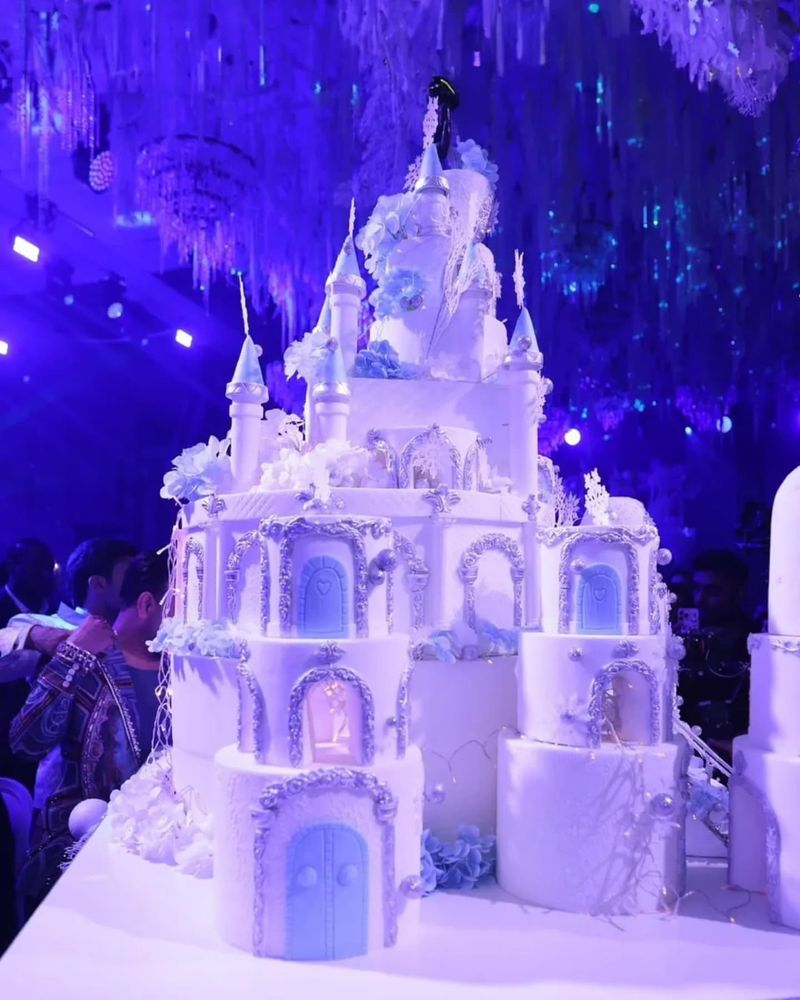 A $6 Million Birthday Cake (Dubai’s Royal Family)