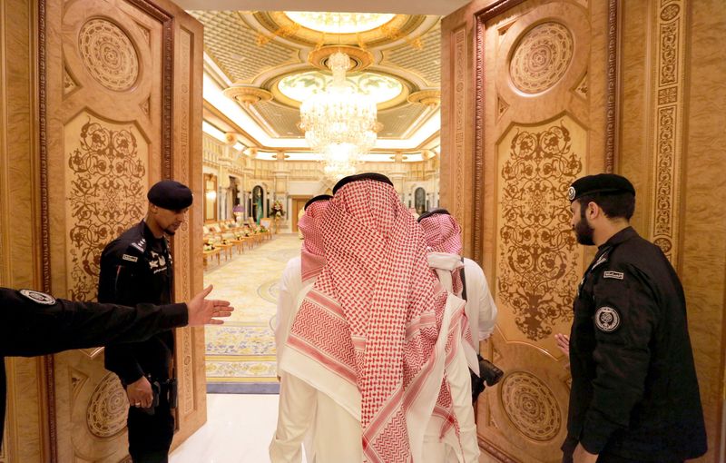 A $1 Billion Palace with 1,500 Rooms (Saudi King Salman)