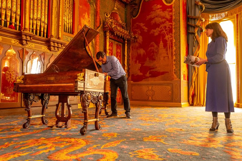 A $10 Million Gold-Plated Piano (King George IV of England)