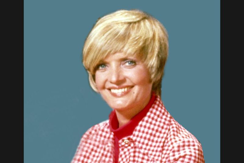 Florence Henderson as Carol Brady