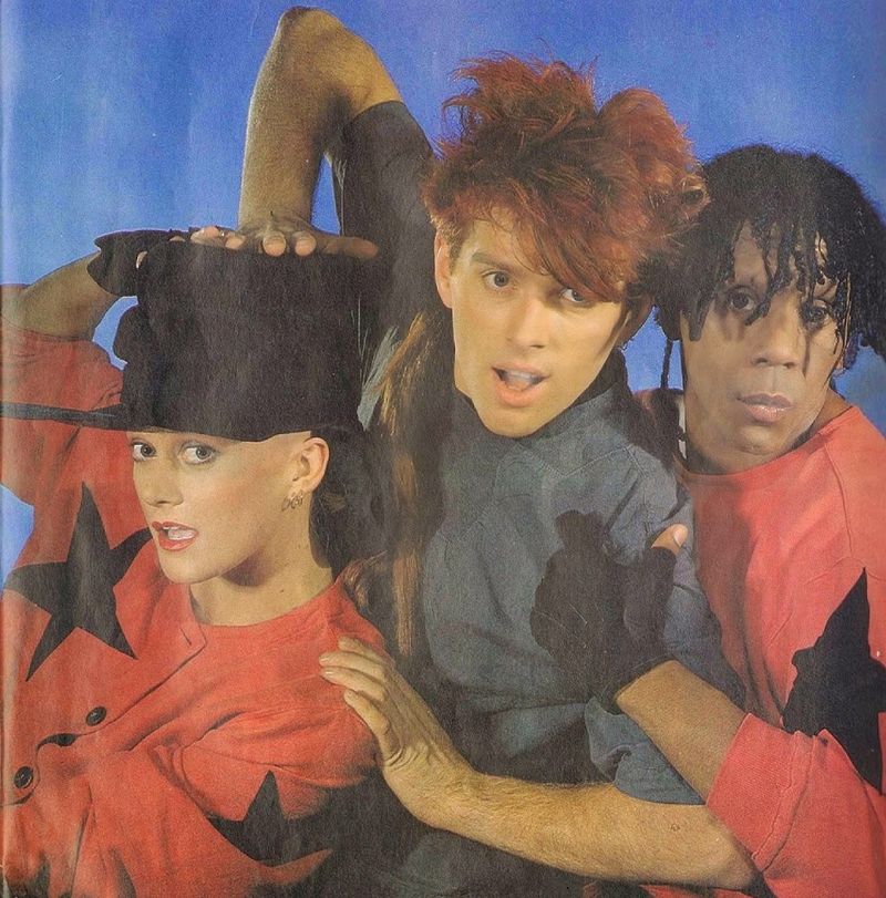 Hold Me Now – Thompson Twins