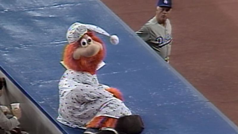 Youppi!: Montreal's Orange Ambassador