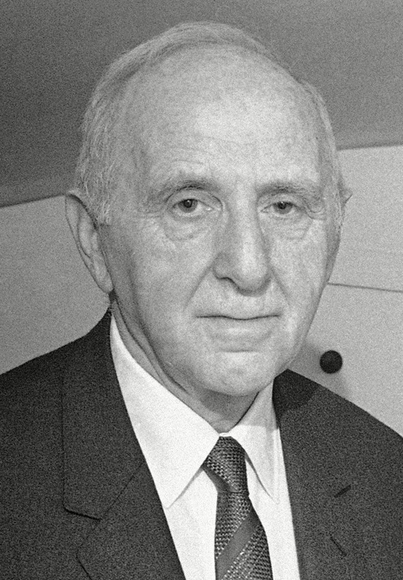 Simon Kuznets, Economist, 1985