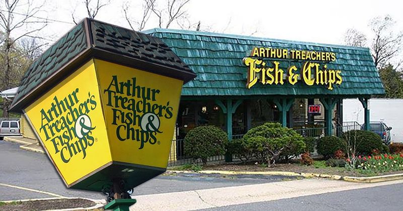Arthur Treacher's Fish & Chips Sunk by Fish Wars