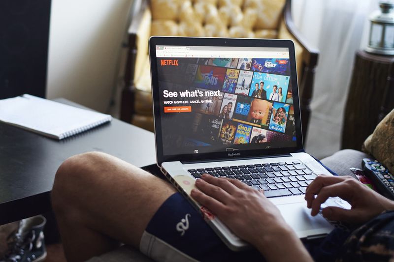 Subscription Sharing Strategies