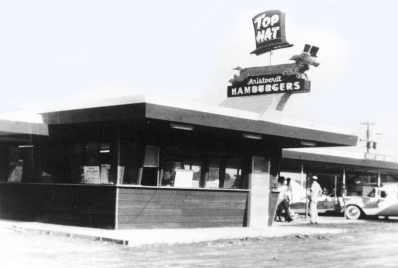 Sonic Drive-In (1953 – Shawnee, Oklahoma)
