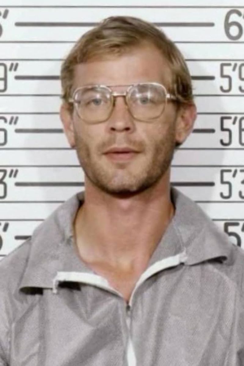 Jeffrey Dahmer - The Milwaukee Cannibal's Apartment of Horrors