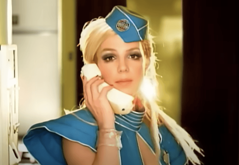 Britney Spears – Toxic (2004)