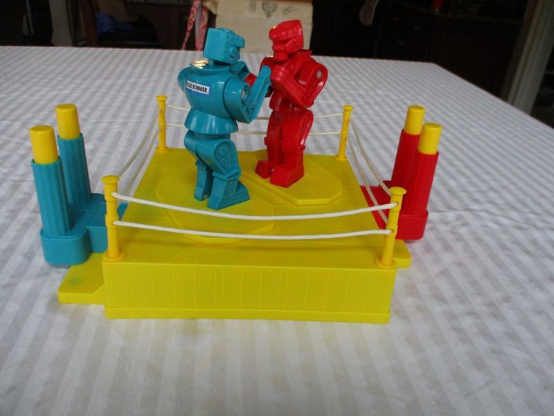 Rock 'Em Sock 'Em Robots