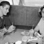 Experience Dining Out in the 1950s Through 19 Vintage Photos (You’ll Wish You Were There!)