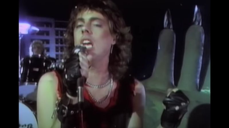 Into the Fire – Dokken (1984)