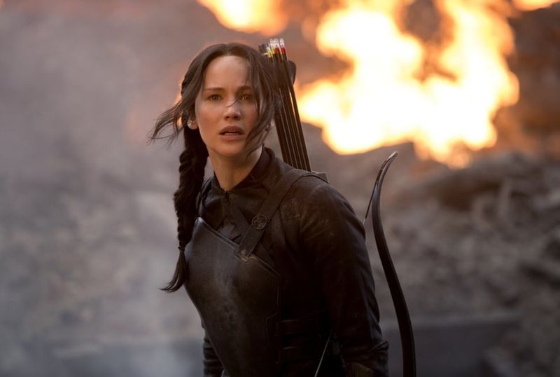 The Hunger Games (2012) – Jennifer Lawrence’s Poisoning