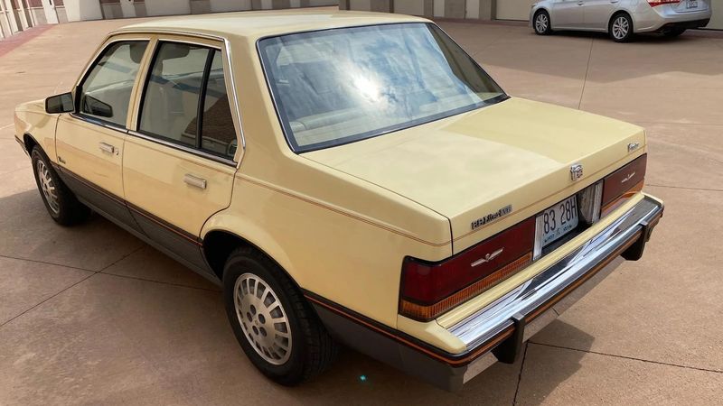 Cadillac Cimarron (1982–1988)