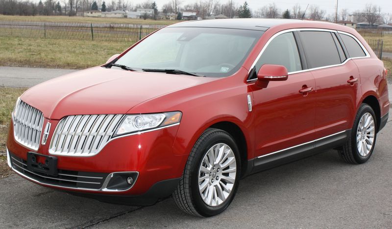 Lincoln MKT (2010–2014)
