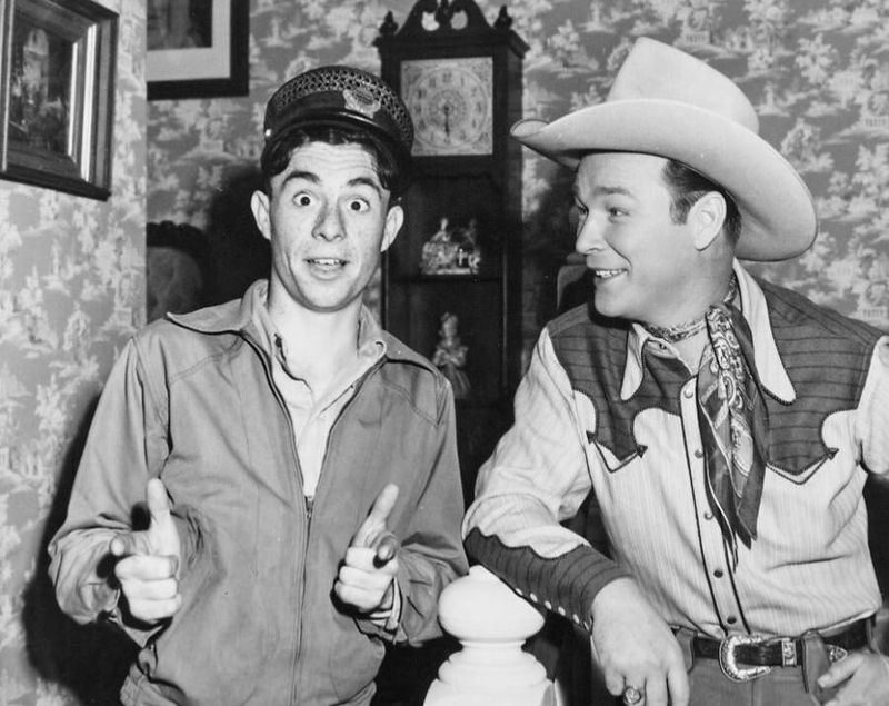 Carl Switzer – The Roy Rogers Show
