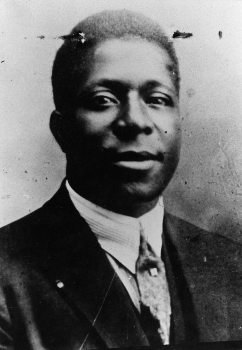 Eugene Bullard (1895–1961) – From WWI Hero to Harlem Cop