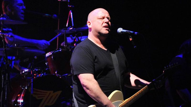 Pixies - The Stealth Comeback That Nobody Saw Coming