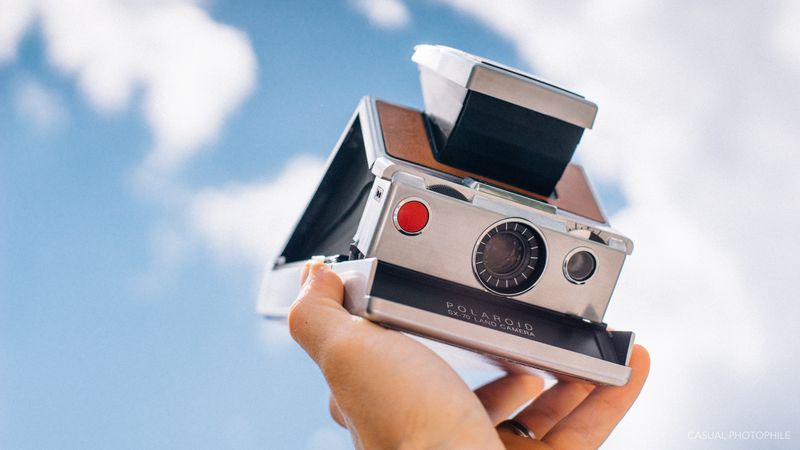 Polaroid SX-70 Instant Camera
