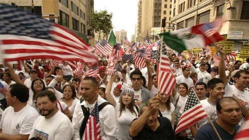 A Day Without Immigrants Shows Collective Power (2006)
