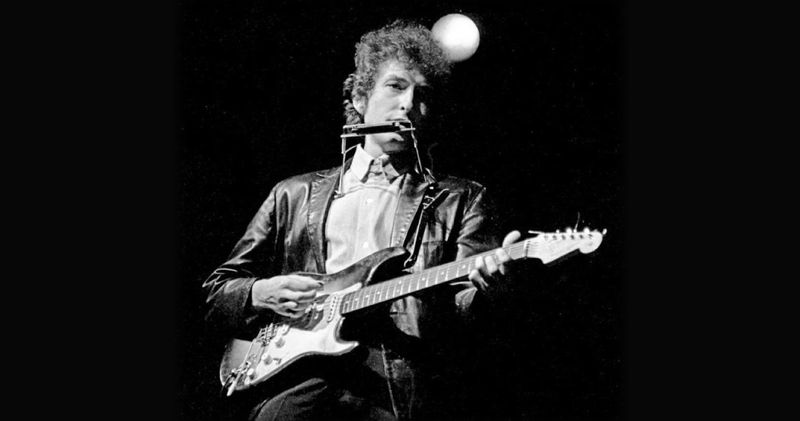 Bob Dylan Went Electric to Sell Out