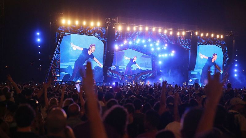 The Rolling Stones Play in Cuba (2016)