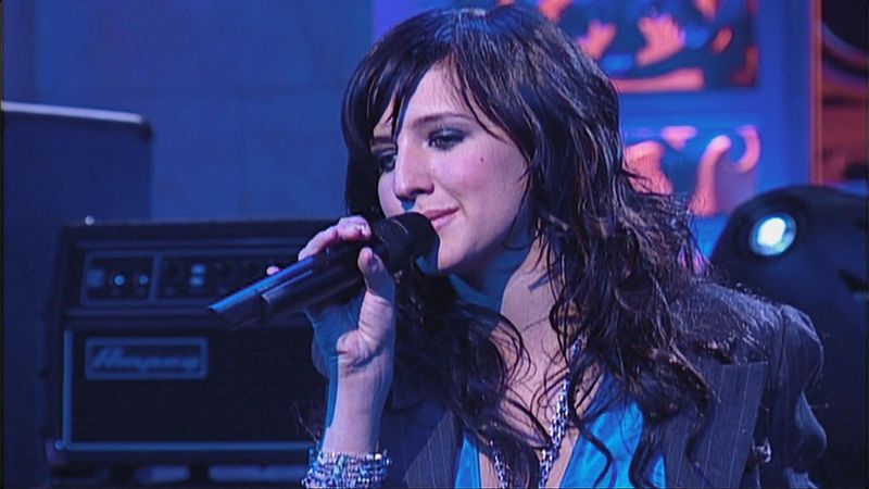 Ashlee Simpson on SNL (2004)