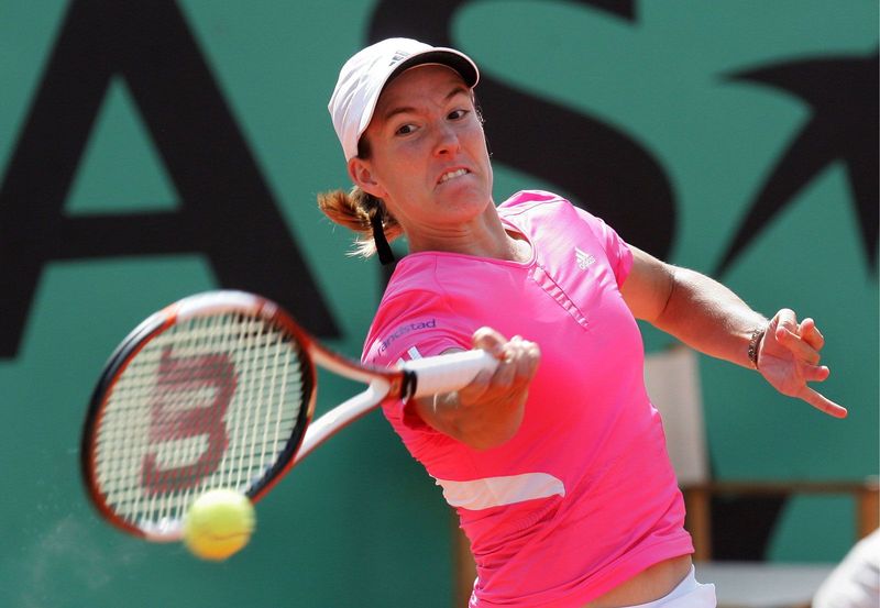 Justine Henin - The Artist