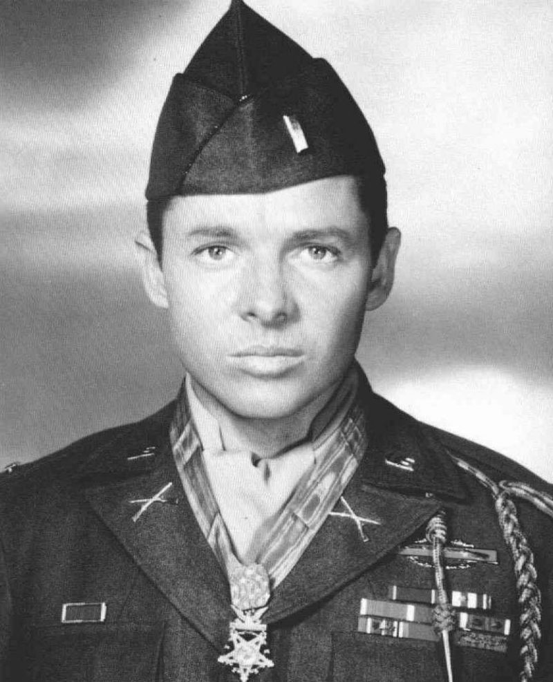 Audie Murphy – The Teen Who Took On a German Army Alone