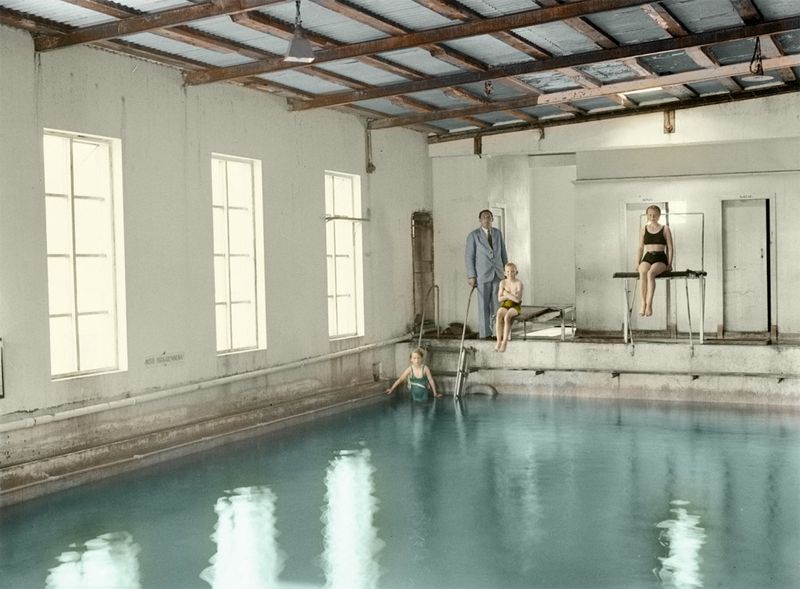 Sigur Rós – ( ) (2002) – In an Abandoned Swimming Pool