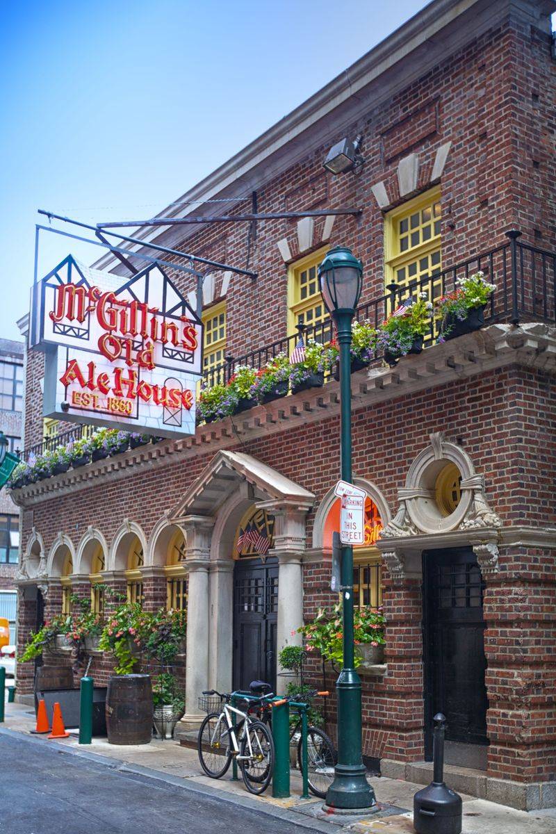 Pennsylvania – McGillin's Olde Ale House (Philadelphia, 1860)