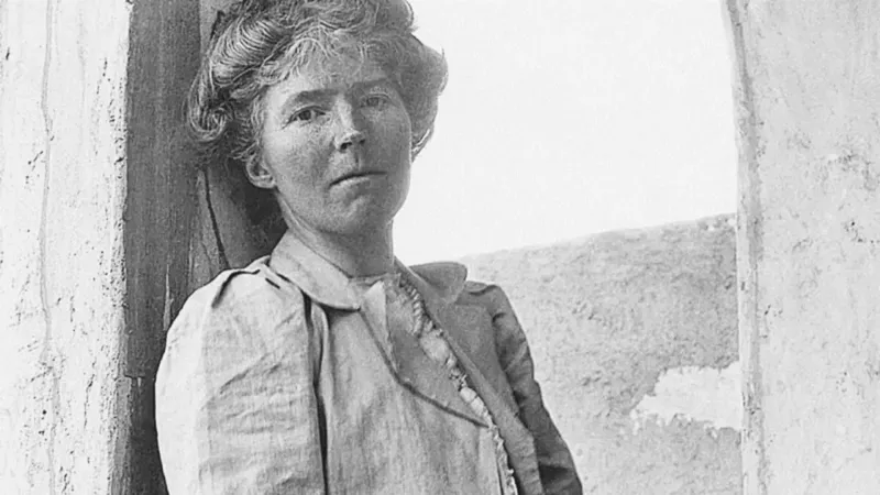 Gertrude Bell (Middle East, Early 1900s)