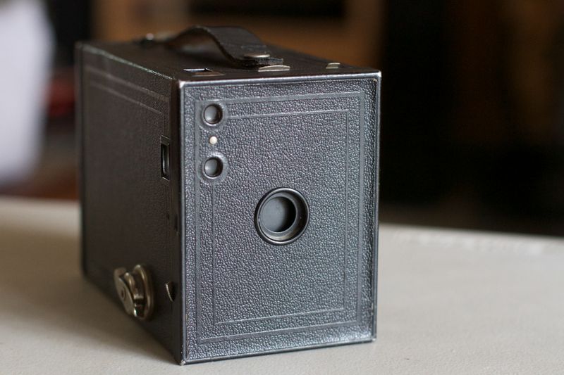 Cameras (1920s: Box Cameras)