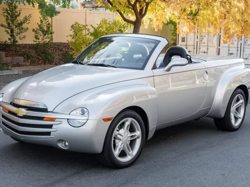 Chevrolet SSR (2003–2006)