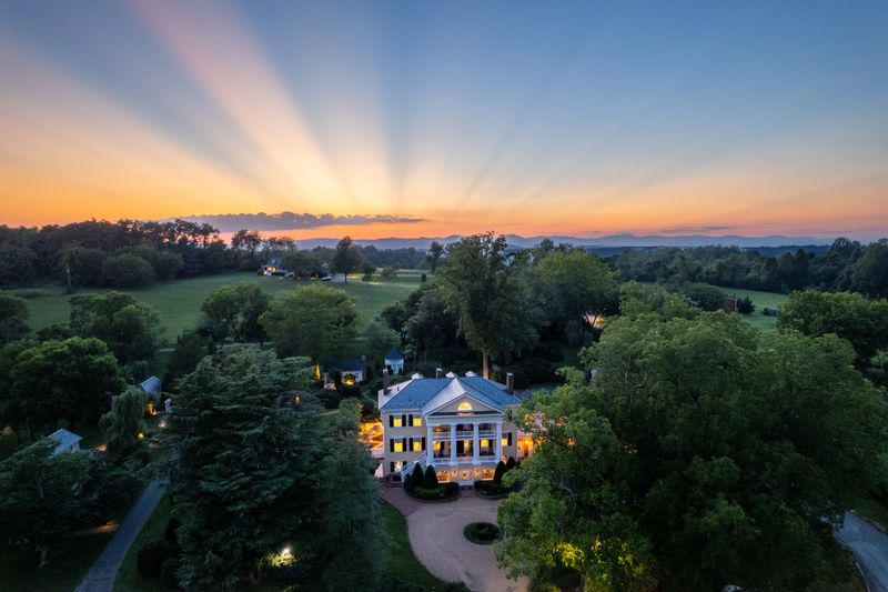 The Inn at Willow Grove – Orange, Virginia